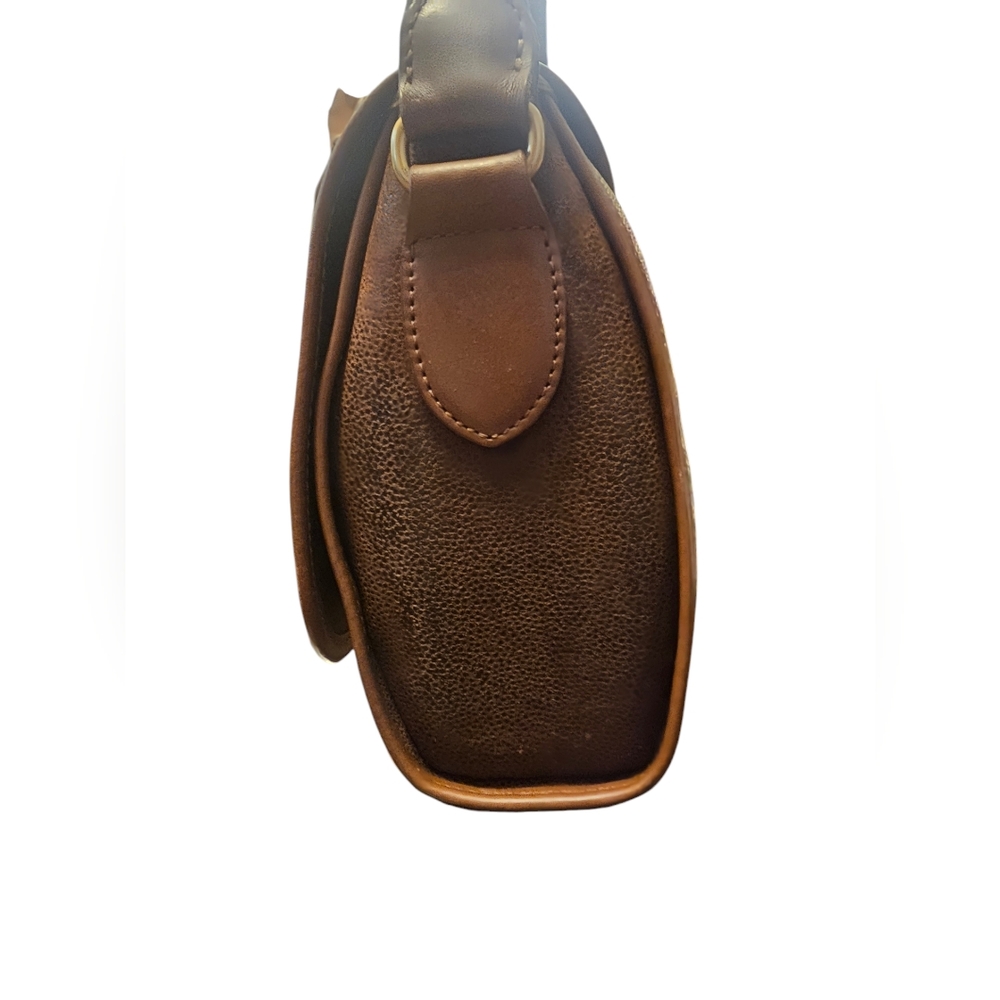 Burberrys Vintage Crossbody Bag with COA - Picture 6 of 14